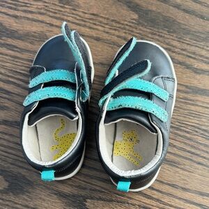 Ten Little Kids Black Shoes- Size 8.5